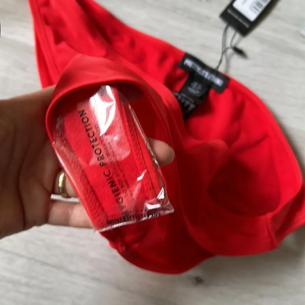 PrettyLittleThings‎ Red Mix & Match Cheeky Bum Bikini Bottoms Sz8 NWT IN PKG